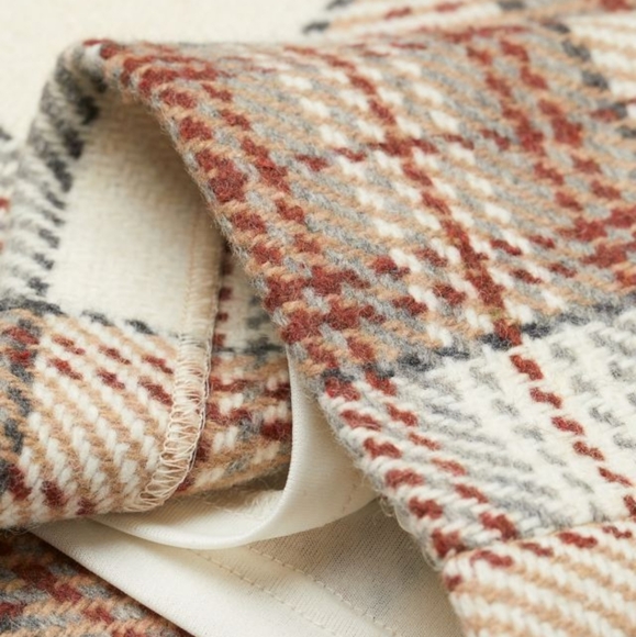 H&M mini wool skirt Size 4 - Picture 9 of 9